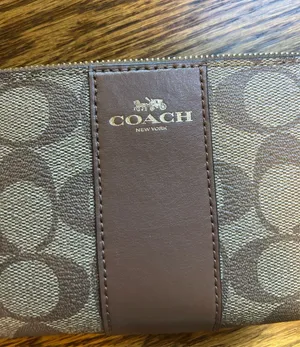 Coach Wristlet thumbnail 2