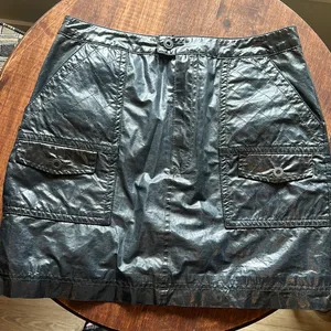 Free‎ people size8 Gunmetal gray Quilted Mini Skirt thumbnail 1