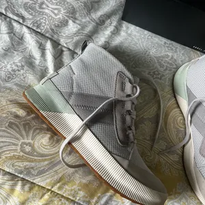 Women's Grey High-Top Sneakers thumbnail 4