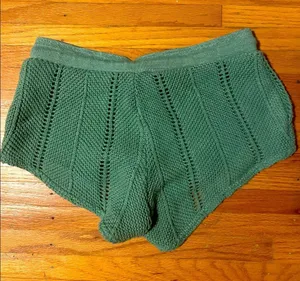 Crochet shorts thumbnail 2