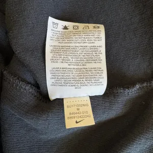 Nike Black Sleeveless Athletic Midi Dress Size M thumbnail 6