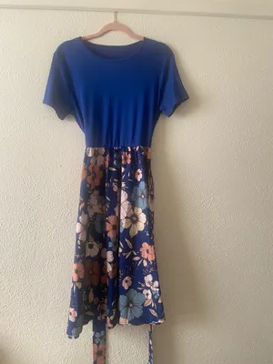 Women’s Blue Floral Midi Dress with Tie Waist thumbnail 3
