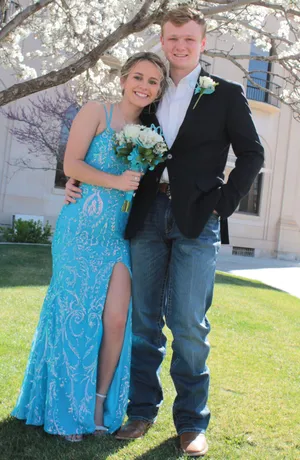 Prom Dress thumbnail 1