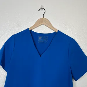 FIGS Womens Casma 3 pocket Technical Collection Blue Scrub Top Size S FW1100 thumbnail 3