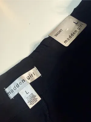 madden girl Black Pleated Skort size L thumbnail 6