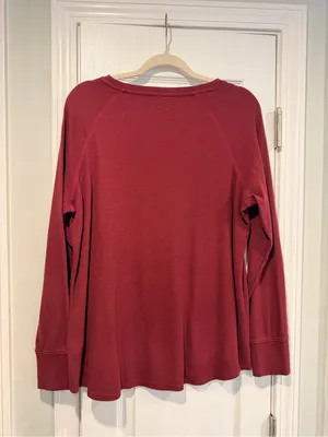 L.L. Bean Size L Burgundy Long Sleeve Crew Neck Waffle Knit Thermal Top thumbnail 10