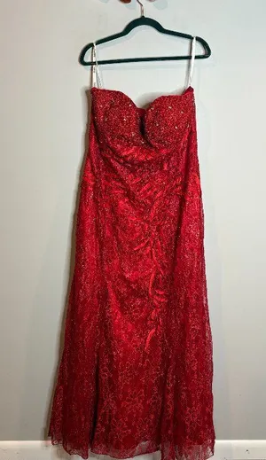 Vintage red lacy embellished beaded strapless gown thumbnail 1
