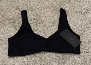 Alphalete Aura Sculpt Bra thumbnail 1