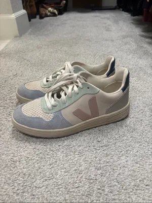 Veja Vert size 9 Low-Top Sneakers in Cream, Pastel Pink, Mint & Light Blue thumbnail 4