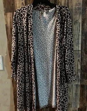 French affair Leopard Print Open Cardigan size large (ca17) thumbnail 1
