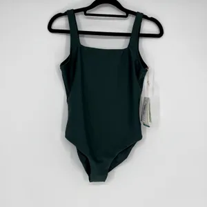 Carve Designs Skye Compression One Piece Sz XXS Color: Cilantro thumbnail 3