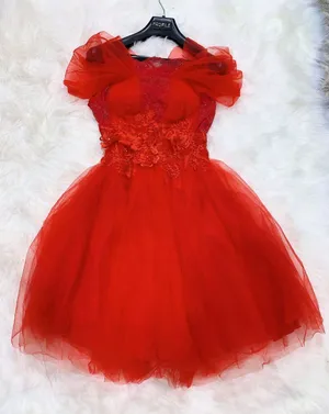 gorgeous dress Size M thumbnail 1