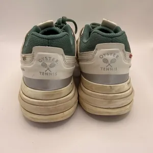 On Running The‎ Roger Pro Oyster Tennis Shoes Forest Green White Womens Size 9 thumbnail 5