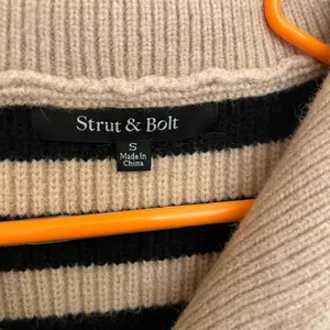 Strut & Bolt‎ 1/4 zip sweater Size S thumbnail 3