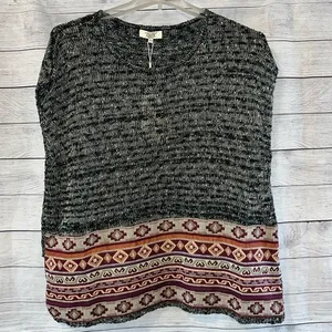 Julia One Size Pattern Shirt Sleeve Sweater thumbnail 1