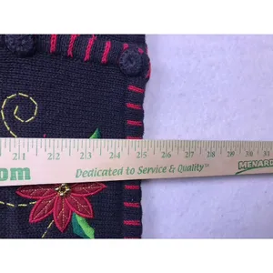 Holiday Editions Sweater Vest Women XL Black‎ Red Poinsettia Beaded Christmas thumbnail 9