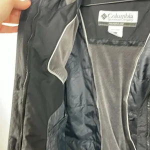 Columbia Women’s Omni Shield Jacket Black size large thumbnail 9