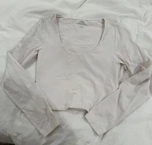 Aritzia Babaton Top Sculpt Crop thumbnail 1