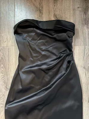 Aritzia Ten by Babaton Black Satin Strapless Dress thumbnail 5