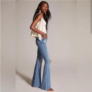 Pilcro Anthropologie The Icon High Waist Distressed Denim Flare Jeans Size 28 thumbnail 2