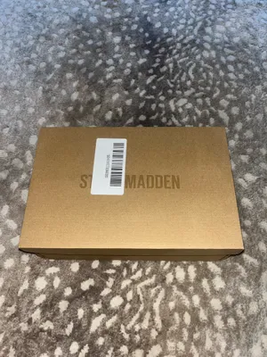 Steve Madden Sneakers thumbnail 3