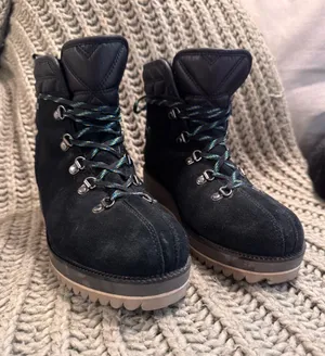 UGG Birch Waterproof Boots thumbnail 1