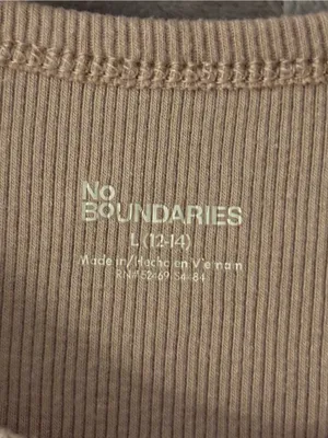No Boundaries Tan Ribbed Tank Top Women’s Size L thumbnail 3