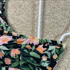 Lila Rose Floral tropical mini dress‎ dark floral stretchy sleeves large beach imperfect thumbnail 8