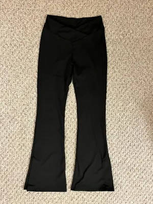 Black Yoga Pants Crossover Waist thumbnail 3