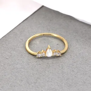 NEW Beautiful Chevron Opal Ring,‎ Pretty Pearl Ring, Size 6 thumbnail 5