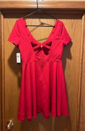 Homecoming Dresses thumbnail 2