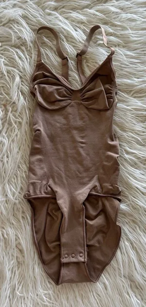 Skims Seamless Sculpt Brief Bodysuit Sienna Size XS thumbnail 1