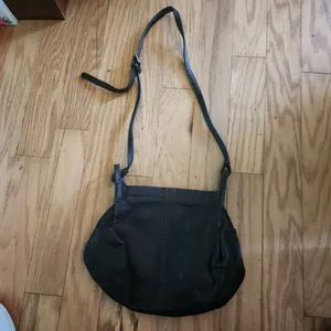 J. Jill‎ Bag Womens Size Black Leather Shoulder Strap Rachel Classic Minimalist thumbnail 2