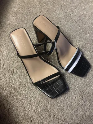 The Drop Black Croc-Embossed Strappy Heels with White Accent thumbnail 2