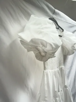 Petal & Pup - ANNETTE PUFF SLEEVE SHIRRED MIDI DRESS - WHITE XS thumbnail 8