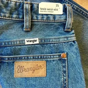 NWT Wrangler Wild West 603 High Rise Straight Jean Retro Mid Sz 25 X 28 thumbnail 8