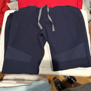 FIGS Venice 5-Pocket Jogger Scrub Pants thumbnail 3