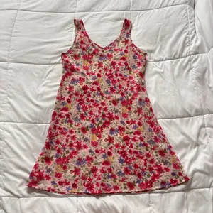 Vintage 90s Knapp Studio Mini Shift Dress Pink Floral Sleeveless V-Neck Whimsy thumbnail 6