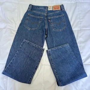 NWT Levi's '94 Baggy Mid Rise Straight Leg Jeans Size 25x31 Loose Hip & Thigh thumbnail 6