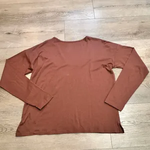 Girlfriend Collective Top‎ Small S Long Sleeve Brown Casual Everyday Essential thumbnail 2