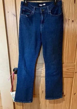 Levi Strauss Classic Bootcut size 8 thumbnail 1