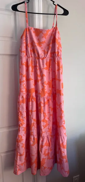 Boutique Dress thumbnail 1