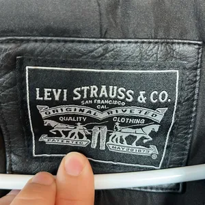 Levi’s Faux Leather Moto Jacket with Hood Size Small thumbnail 6