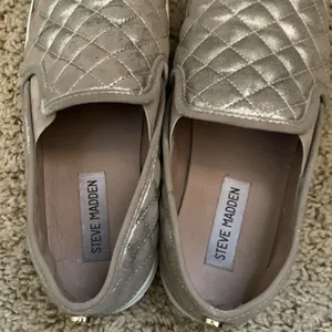 Steve Madden Women's Ecentrcq Shimmer Sneaker Size 7B thumbnail 10
