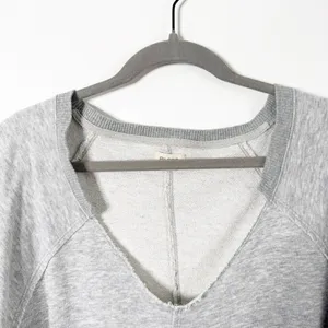 Anthropologie Pilcro Reworked Popover V-Neck Sweatshirt Cotton Gray Distressed L thumbnail 3