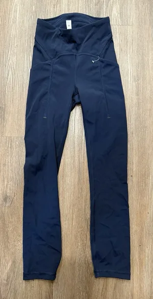 Lululemon Power Thru High Rise Crop 23" Leggings Navy‎ Blue Size 0 thumbnail 1
