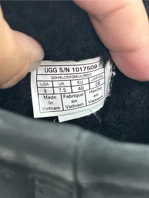 UGG Women's Classic Black Short Leather Waterproof Boots Size 9 thumbnail 10