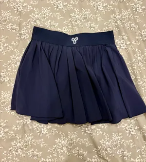 Aritzia TNA Navy Tennis Pleated Skirt thumbnail 3