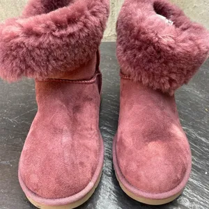Ugg purple boots 
Barely worn thumbnail 2
