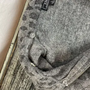 Lisa International Gray Sleeveless Animal Print Zip Up Wool Vest L thumbnail 6